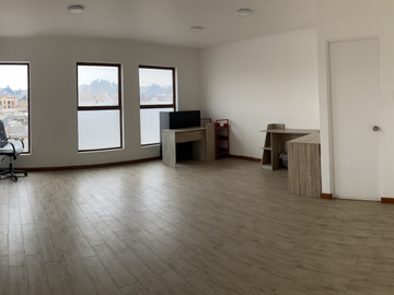 Oficina en Venta en los carrera / francisco de aguirre