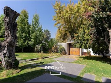Casa en Venta en Nocedal/ Monseñor Edwards