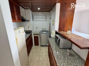 apartaestudio en arriendo en el poblado. Cod A775288