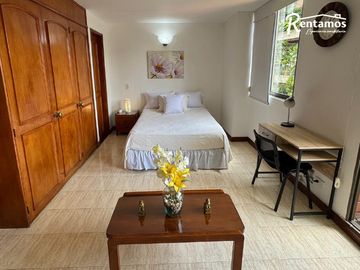 apartaestudio en arriendo en el poblado. Cod A775288