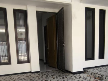 Rumah Pakuwon City Florence Puri Asri dkt griya asri dan sorento