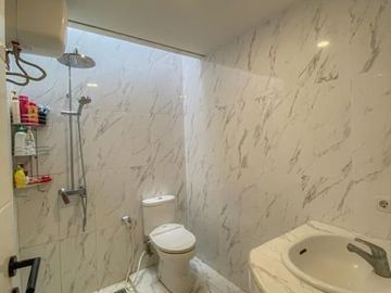 Rumah Camar Bintaro, Rumah Asri dgn Kolam Renang, 8280-GB 0811111----