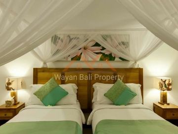 Villa Pinggir Pantai Nusa Dua Bali