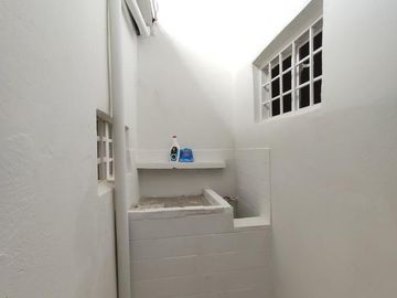 casa en venta en lomitas. Cod V25796