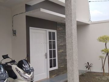 rumah 2lt dekat dengan toll desari dan mall dtc