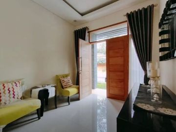 Rumah Mewah Luxury Kawasan Perum Elite Taman Palagan Asri Utara Hotel HYATT
