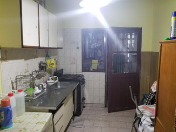 DEpto. de 3 amb en venta en Villa Luzuriaga