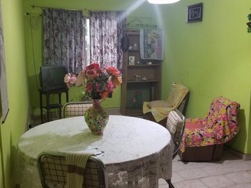 DEpto. de 3 amb en venta en Villa Luzuriaga