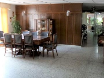 casalote en venta en el poblado. Cod V76959