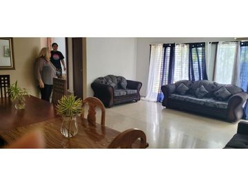 Venta de duplex en La Alameda GTA