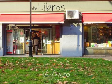 Departamento en Venta en METRO U. DE CHILE / PASEO BULNES