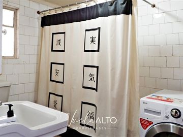 Departamento en Venta en METRO U. DE CHILE / PASEO BULNES