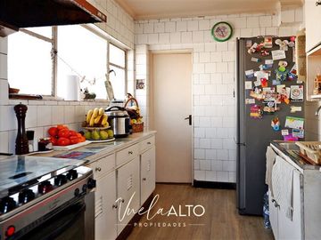 Departamento en Venta en METRO U. DE CHILE / PASEO BULNES