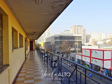 Departamento en Venta en METRO U. DE CHILE / PASEO BULNES