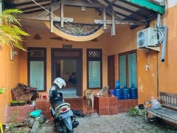 Rumah dalam kraton dekat wisata taman sari kota yogyakarta