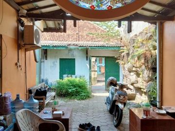 Rumah dalam kraton dekat wisata taman sari kota yogyakarta
