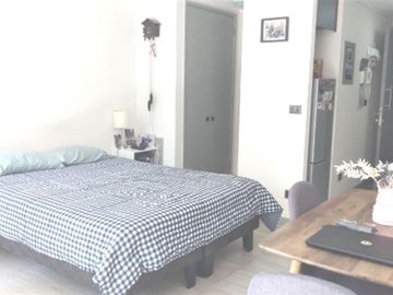 AMOBLADO en venta de 1 dorm. en Santiago