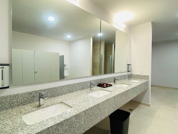 Departamentos nuevos,  en Lopez Mateos a cuadras de La Perla