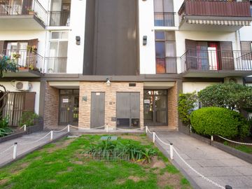 VENTA DEPTO 4 AMBIENTES, LAS FLORES AL 1600 ,WILDE