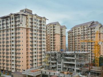 3 Bedrooms Mid Rise Condo for Sale in The Rochester San Joaquin Pasig City