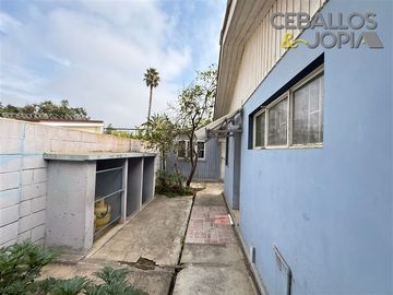 Casa en venta de 2 dorm. en Villa Alemana