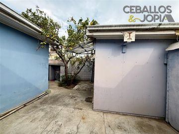 Casa en venta de 2 dorm. en Villa Alemana