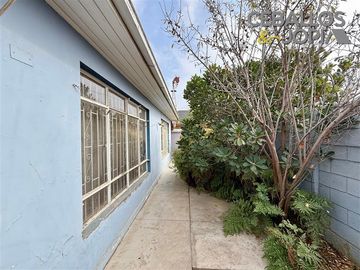 Casa en venta de 2 dorm. en Villa Alemana