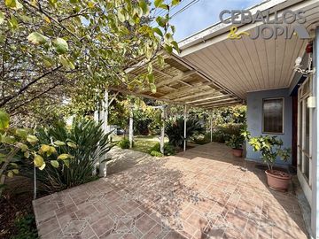 Casa en venta de 2 dorm. en Villa Alemana