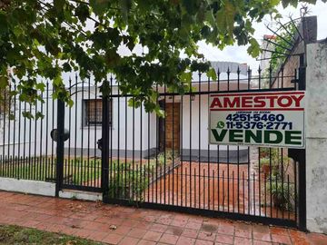 Casa en venta en Bernal Centro