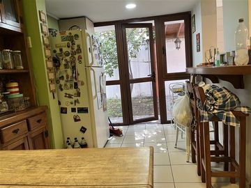 Casa en venta de 5 dorm. en Las Condes