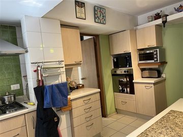Casa en venta de 5 dorm. en Las Condes
