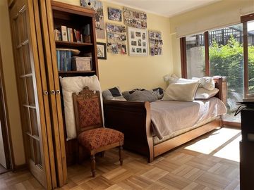 Casa en venta de 5 dorm. en Las Condes