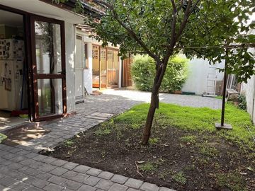 Casa en venta de 5 dorm. en Las Condes