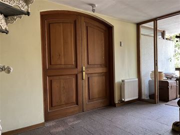 Casa en venta de 5 dorm. en Las Condes