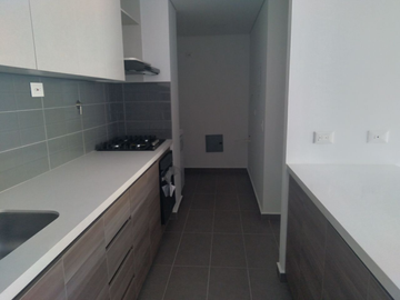 apartamento en arriendo en via el retiro la fe. Cod A400179