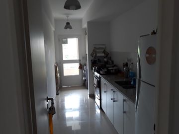 DOS AMBIENTES EN CONDOMINIO SUCRE SAN ISIDRO