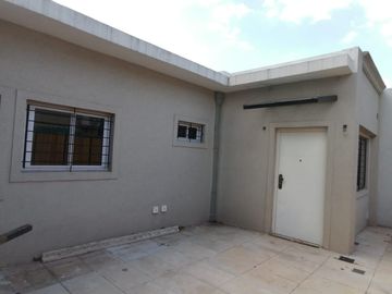 Casa PH en venta en Parque Johnston