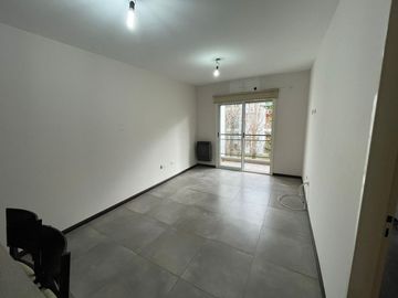Departamento en venta en Ezpeleta Este
