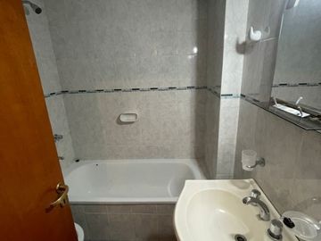 Departamento en venta en Ezpeleta Este