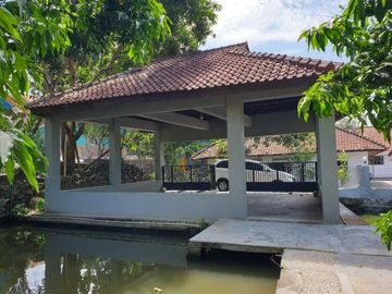 Dijual Rumah + Tanah Luas 1.700 M² di Kuningan - Harga Menarik Ada Balong Ikan Luas