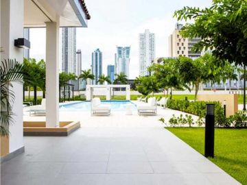 APARTAMENTO A ESTRENAR 226m2 3 RECMARAS COSTA DEL ESTE