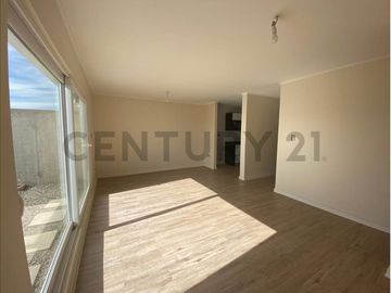 Casas estilo Mediterráneo en Condominio privado