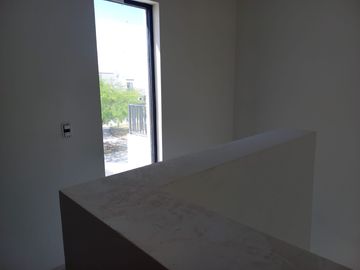 CASA EN VENTA EN RESIDENCIAL LAS PUERTAS