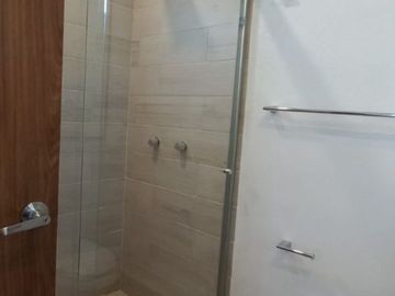 SE VENDE CASA EN BOSQUES DEL DORADO, LEÓN GTO