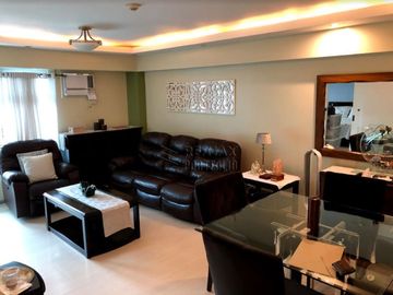 FOR SALE: 1 Bedroom renovated condo in Two Serendra, BGC