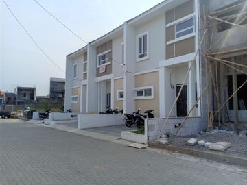 Rumah dengan TANAH LUAS 103 Mainroad Cicaheum Bebas angkutan Online Promo DP 70 JT