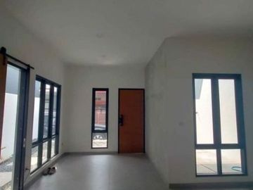 Rumah Baru Siap Huni Modern Industrial Di Ciwastra Bandung