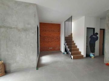 Rumah Baru Siap Huni Modern Industrial Di Ciwastra Bandung