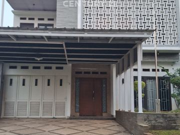 Rumah Mewah 2 Lantai Siap Huni Lokasi Strategis Di Grand Wisata