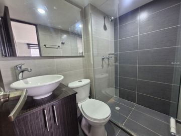 apartamento en arriendo en las vegas. Cod A515518
